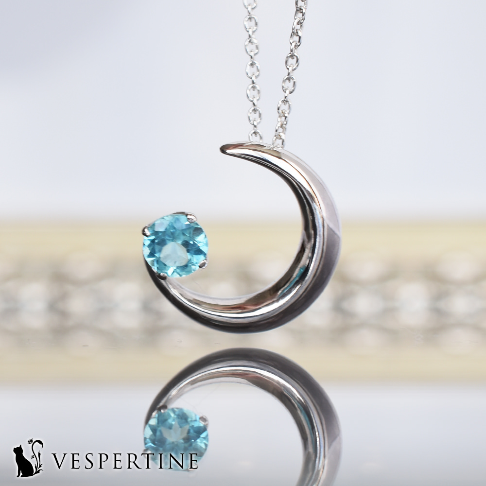 三日月ネックレス